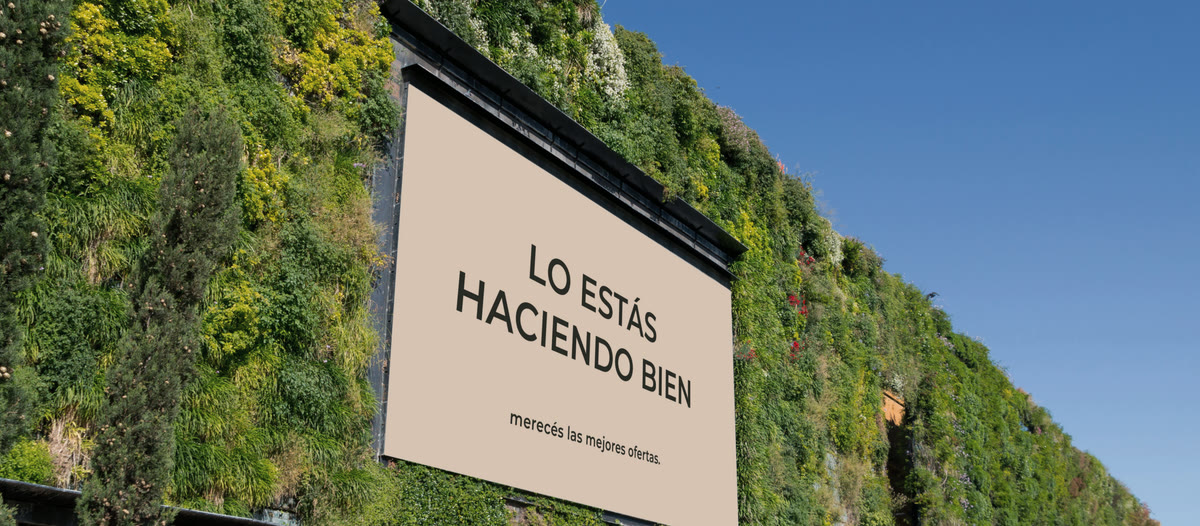 Cartel publicitario con el mensaje “Lo estás haciendo bien”, ejemplo de Publicidad Saludable.